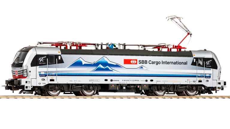 PIKO 21645 Электровоз Vectron BR 193 «Lago di Lugano» (интерфейс PluX22), H0, VI, SBB