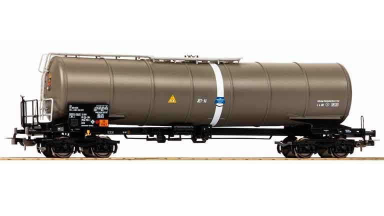 PIKO 24628 Вагон-цистерна для перевозки авиатоплива «Jet A-1» CH-LBA, H0, VI, SBB